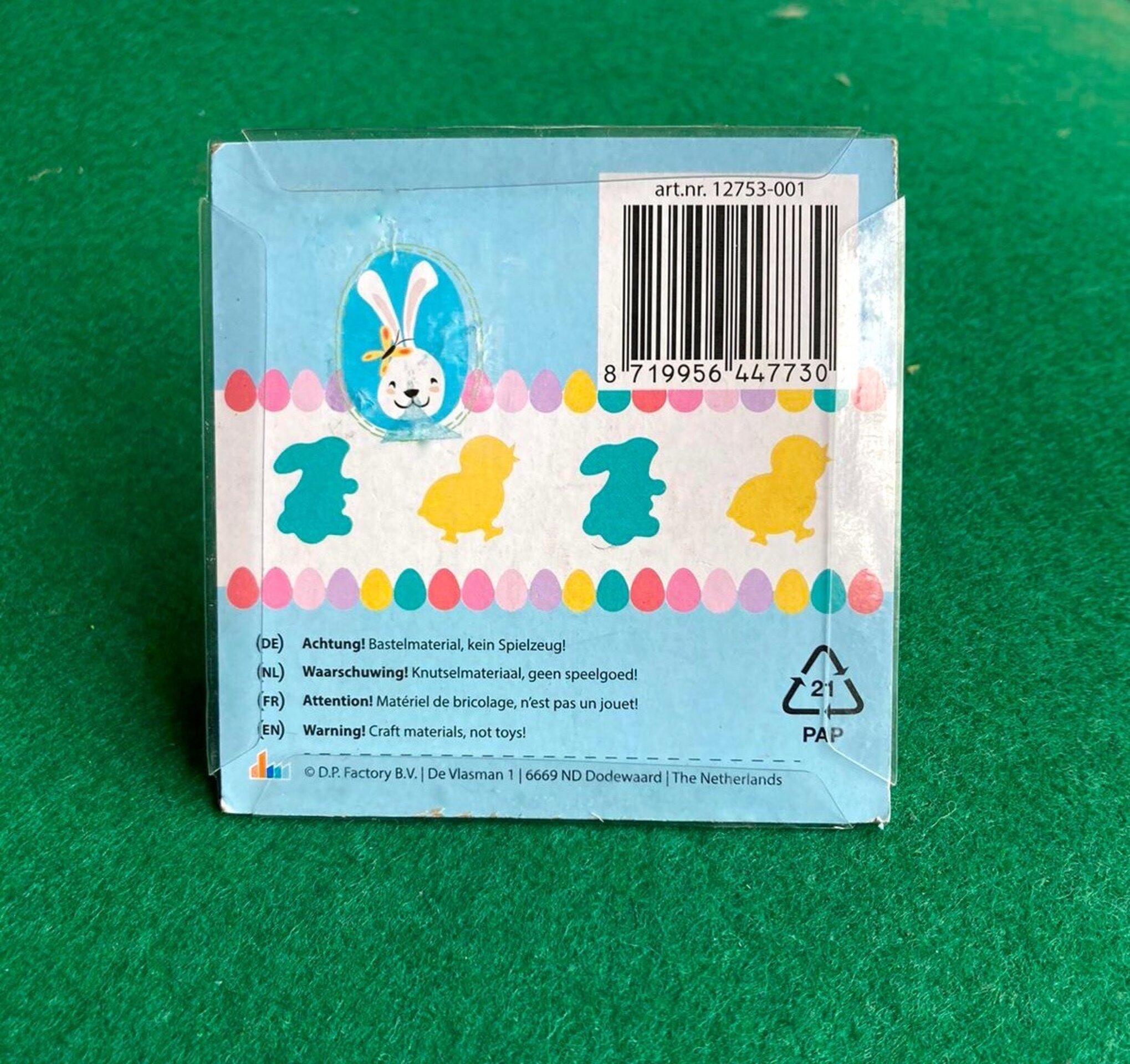 Mini perforadora de papel en forma de conejo y pollito (Paquete de 2) - 4